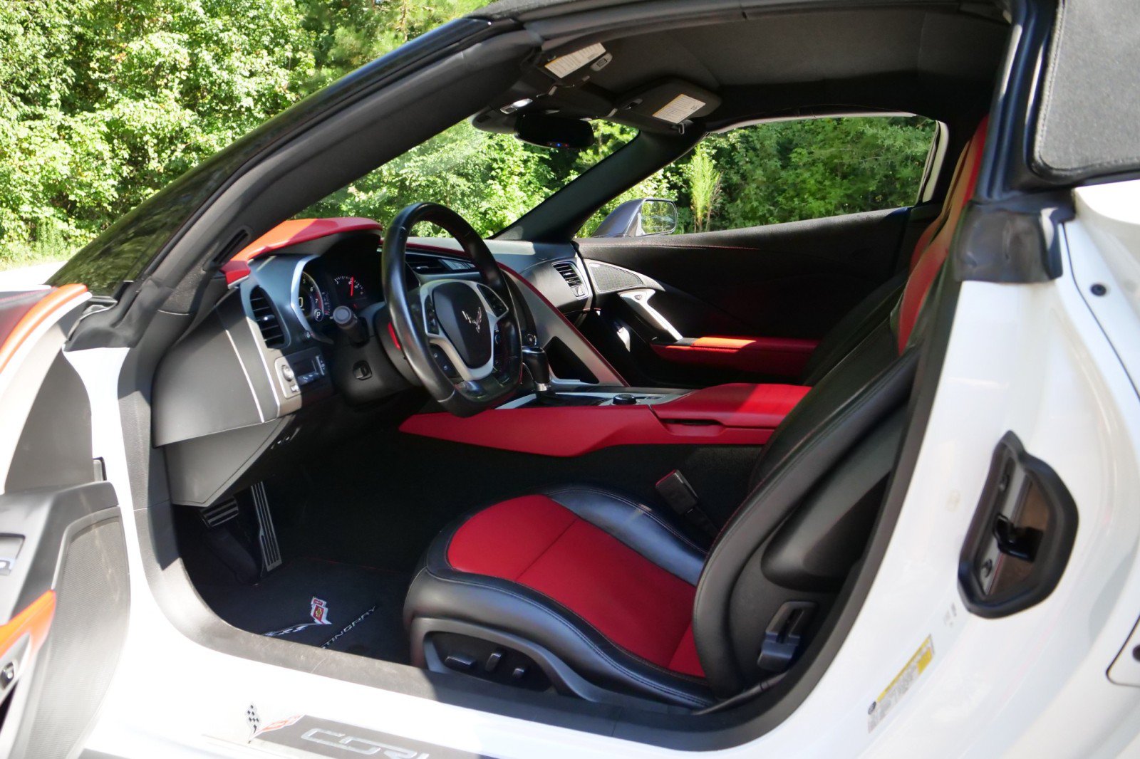 Used 2019 Chevrolet Corvette Grand Sport RWD image 23