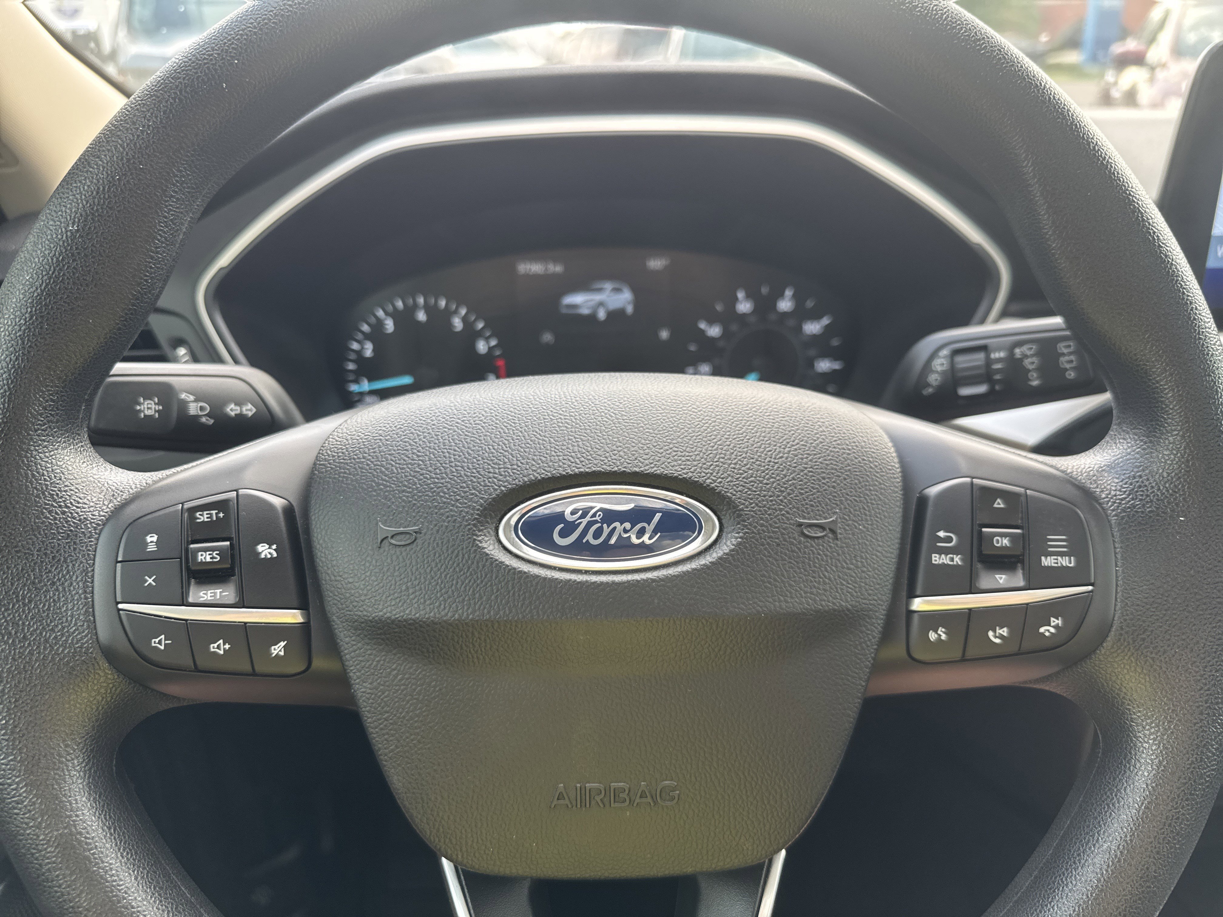 Used 2020 Ford Escape SE FWD image 16