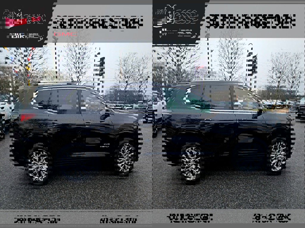 Certified 2025 GMC Acadia Denali image 7