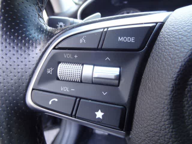 Used 2023 Genesis G70 2.0T RWD image 18