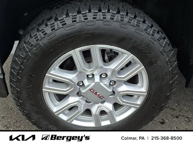 Used 2022 GMC Sierra 2500 SLT w/ SLT Premium Package AWD/4WD image 10