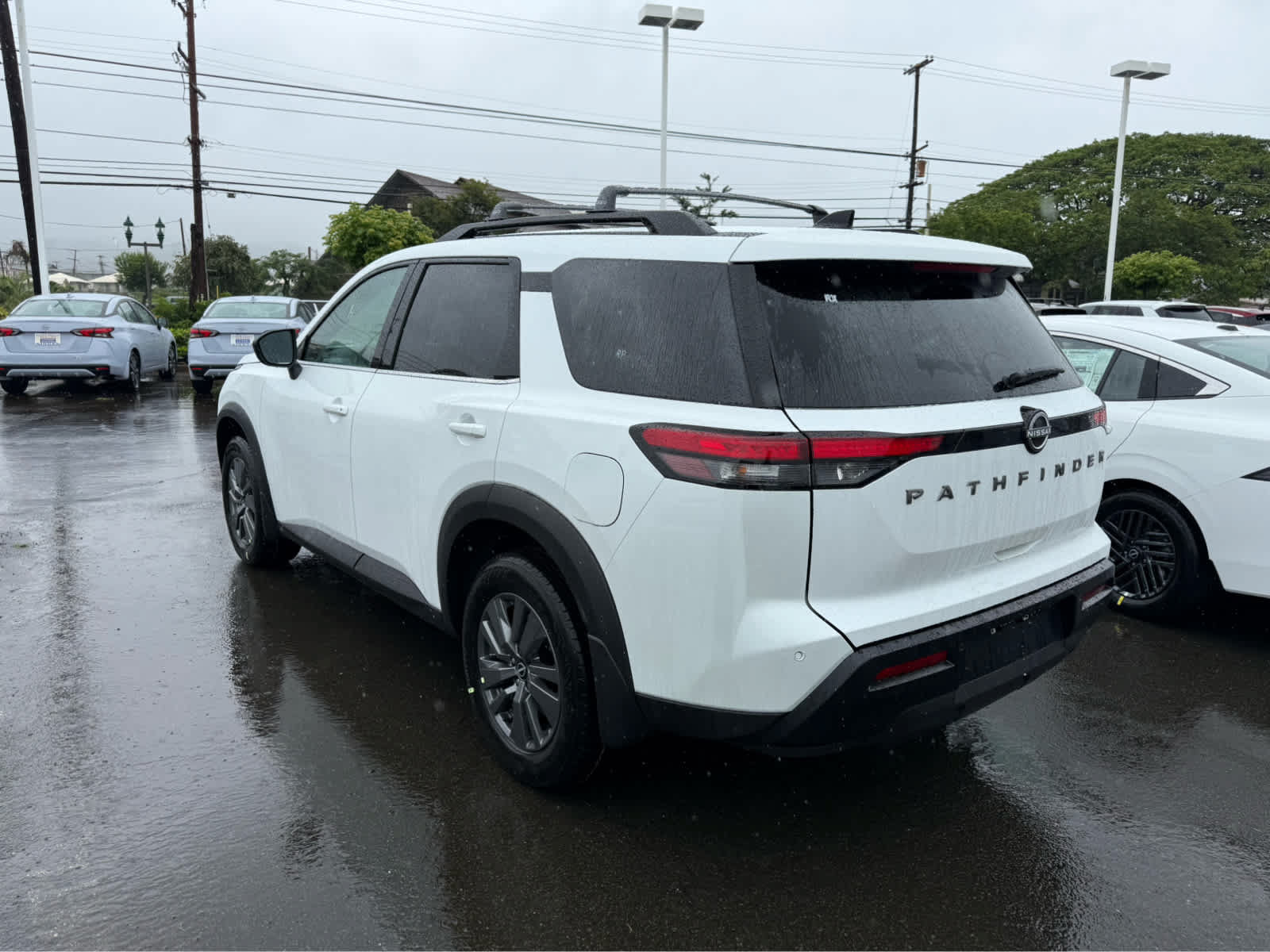 New 2026 Nissan Pathfinder SV FWD image 4