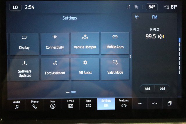 Used 2024 Ford F350 Lariat w/ FX4 Off-Road Package AWD/4WD image 57