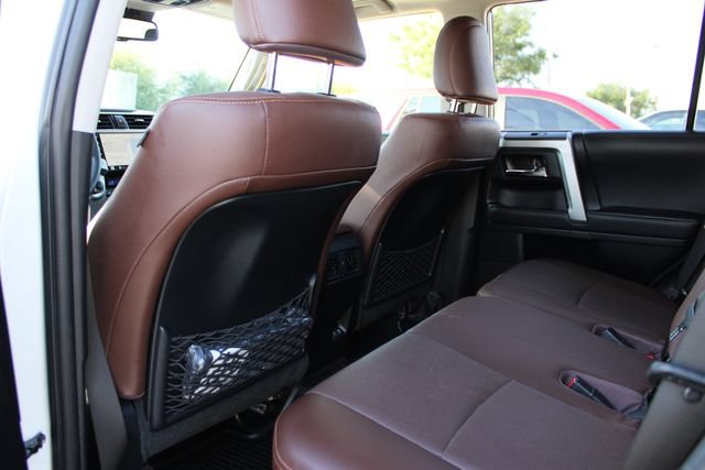Used 2022 Toyota 4Runner Limited AWD/4WD image 26