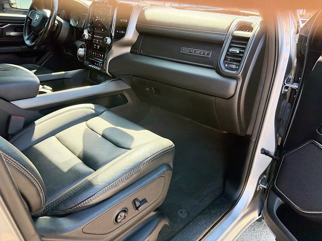 Used 2020 RAM 1500 Sport w/ Leather & Sound Group AWD/4WD image 13