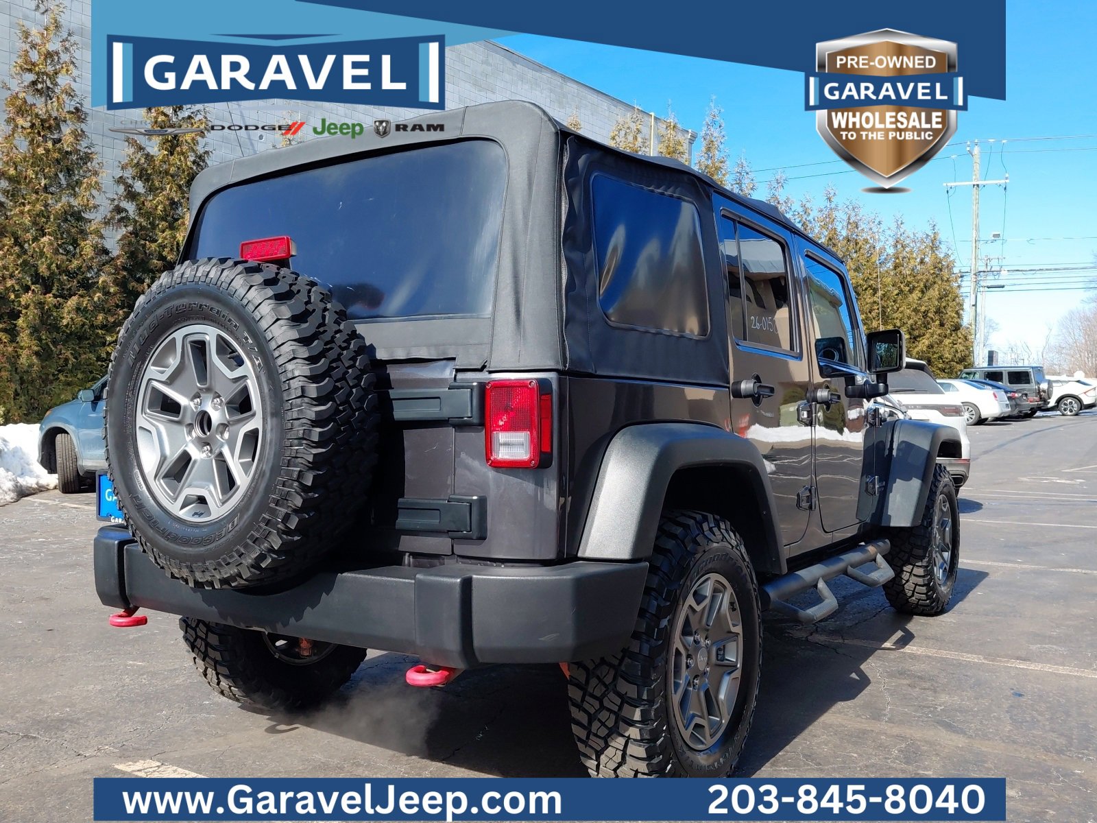Used 2017 Jeep Wrangler Unlimited Rubicon w/ Cold Weather Group image 33