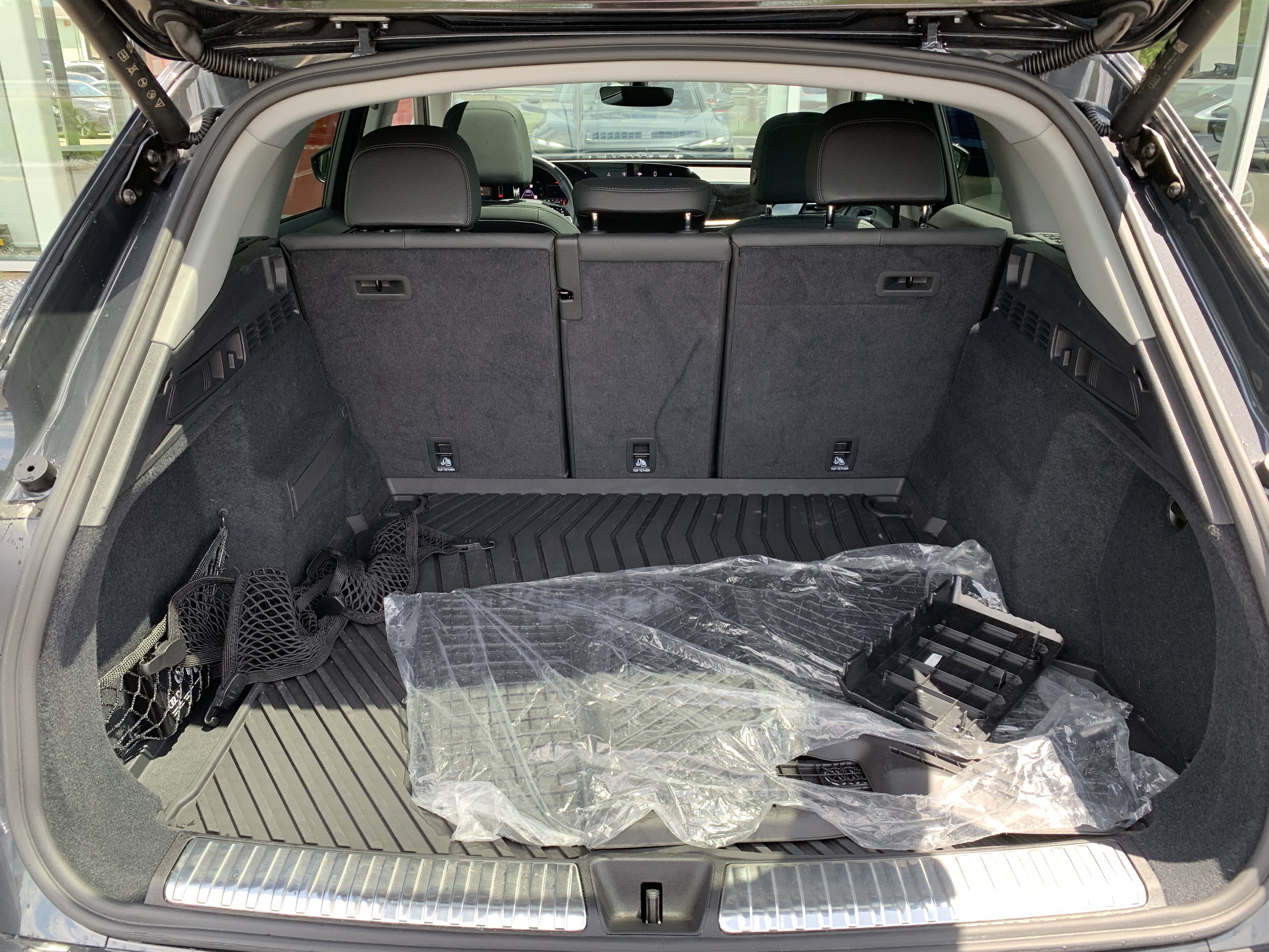 Certified 2025 Audi Q5 Premium w/ Convenience Package AWD/4WD image 17
