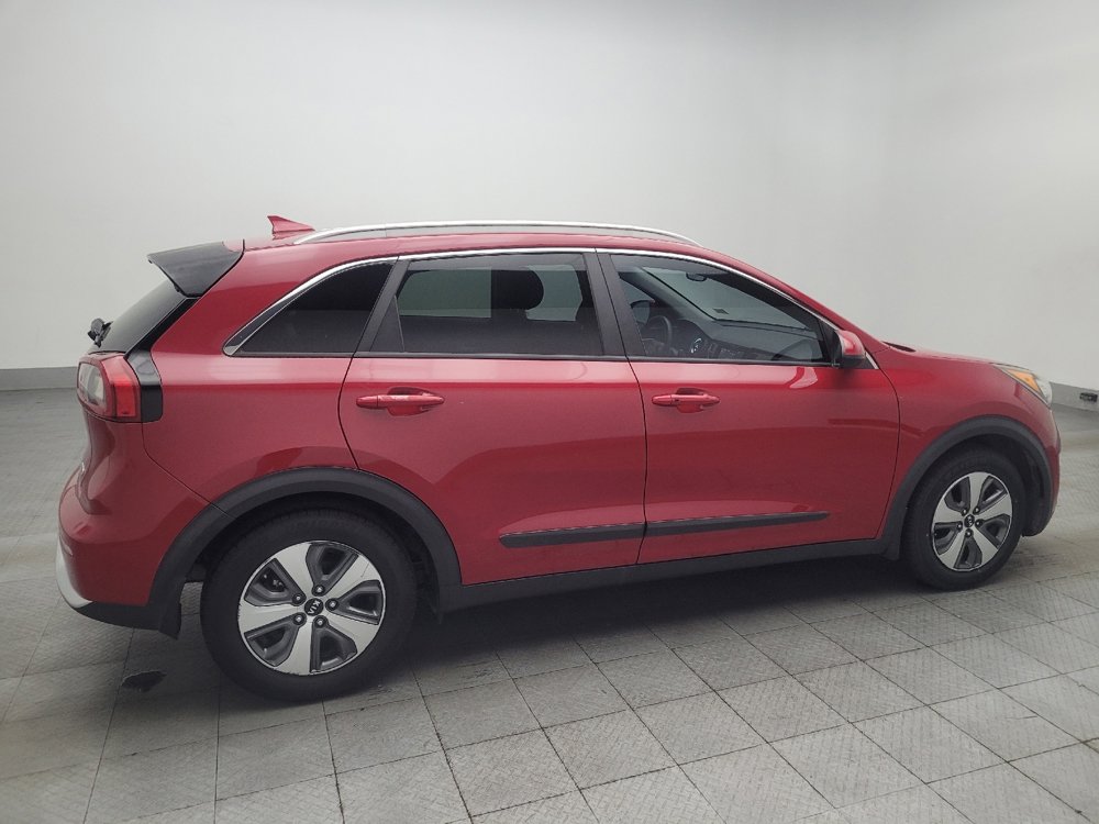 Used 2017 Kia Niro LX image 10