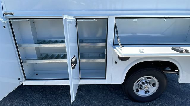 New 2026 Chevrolet Express 3500 w/ Power Convenience Package RWD image 12