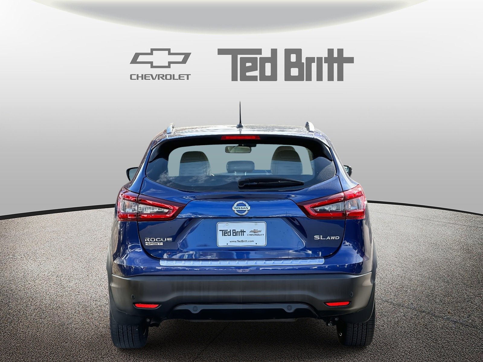 Used 2022 Nissan Rogue Sport SL image 5