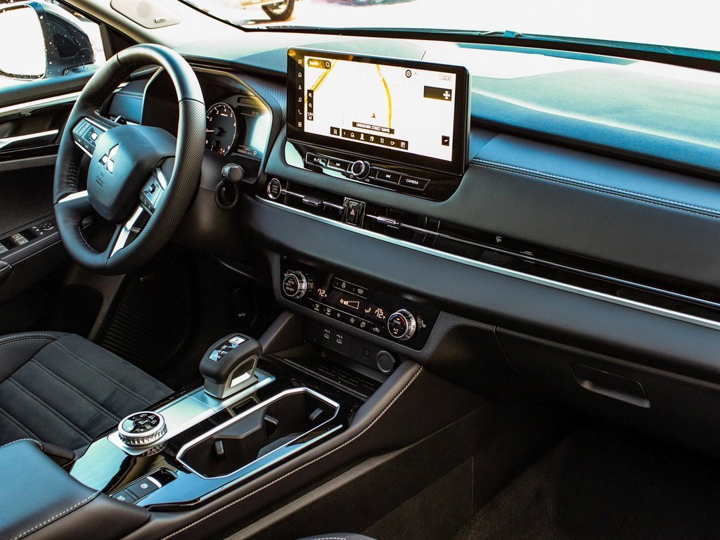 New 2026 Mitsubishi Outlander Trail Edition image 43