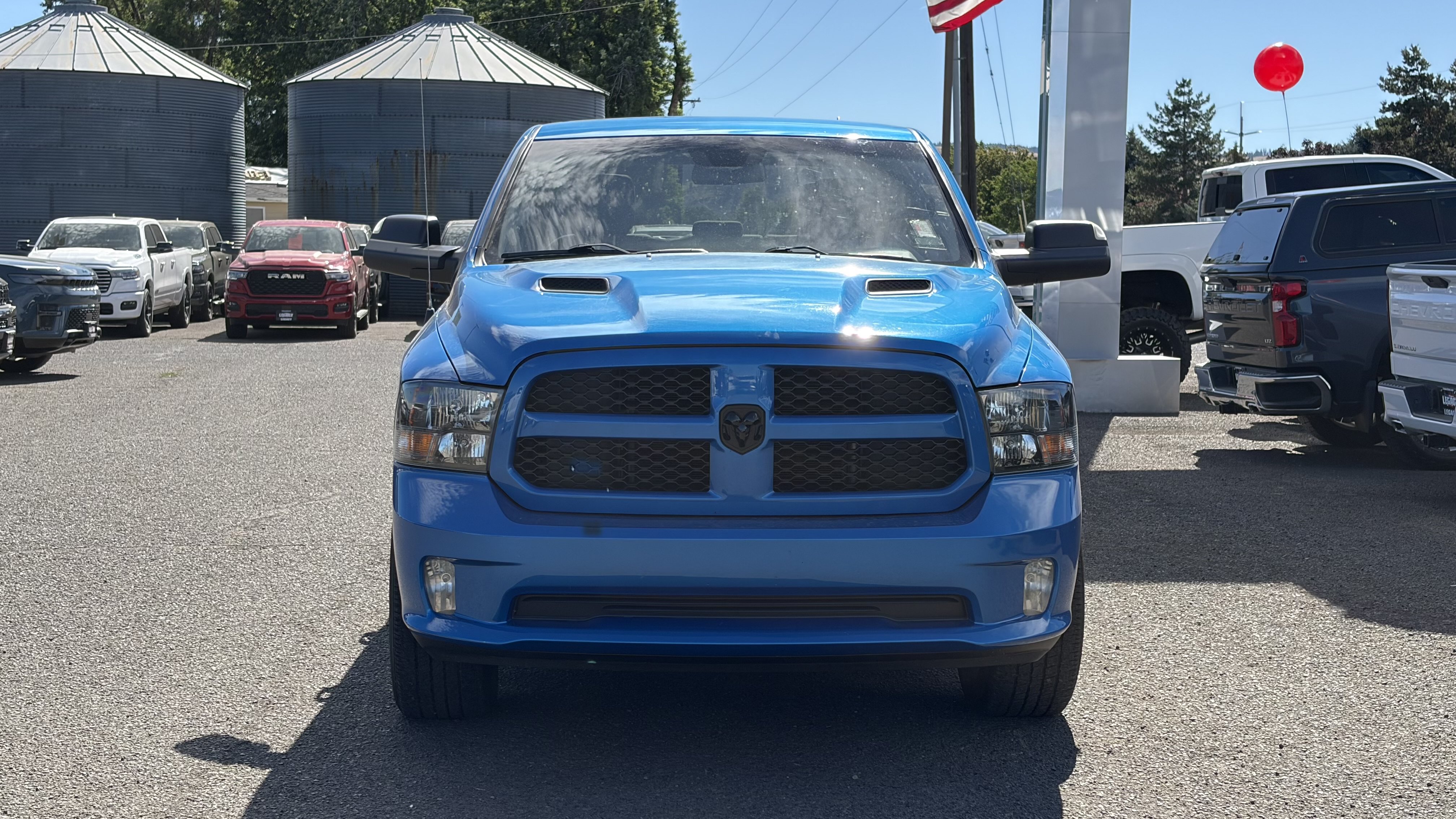 Used 2020 RAM 1500 Express w/ Wheel & Sound Group AWD/4WD image 2
