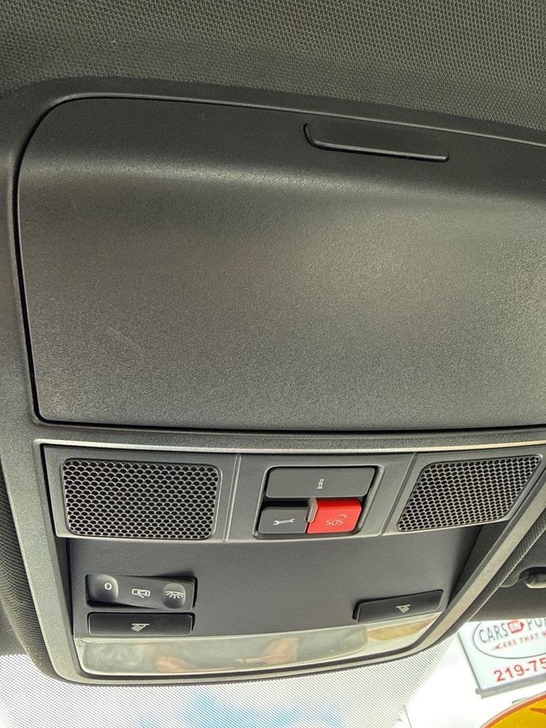 Used 2016 Volkswagen Jetta Sport image 9