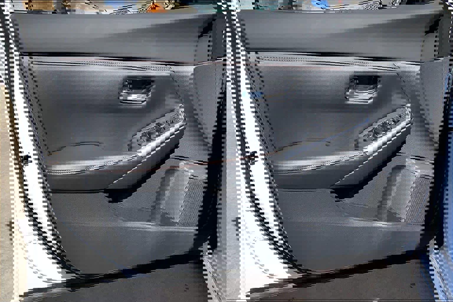 Used 2022 Nissan Sentra SR w/ Midnight Edition image 21