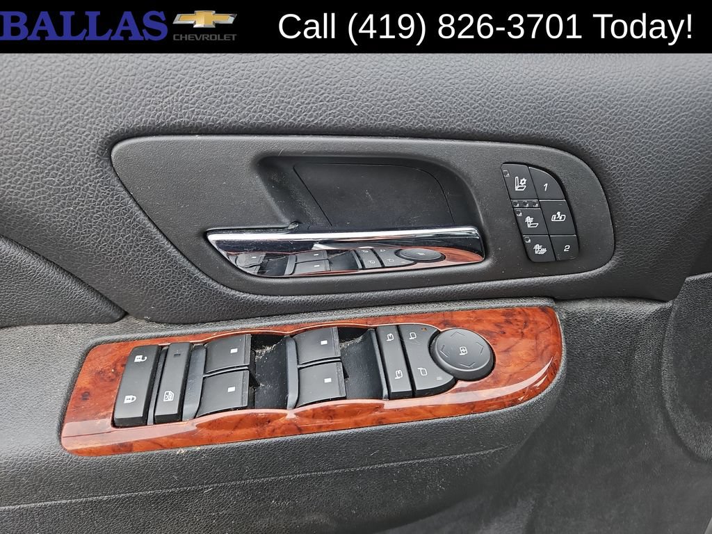 Used 2010 Chevrolet Tahoe LTZ AWD/4WD image 18