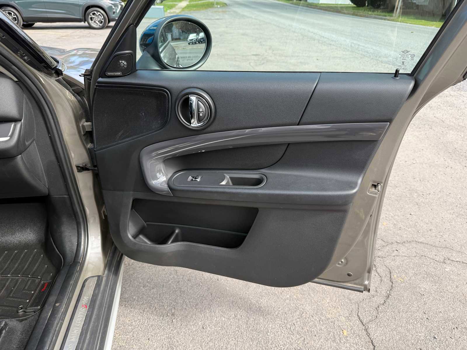 Used 2017 MINI Cooper Countryman S image 38