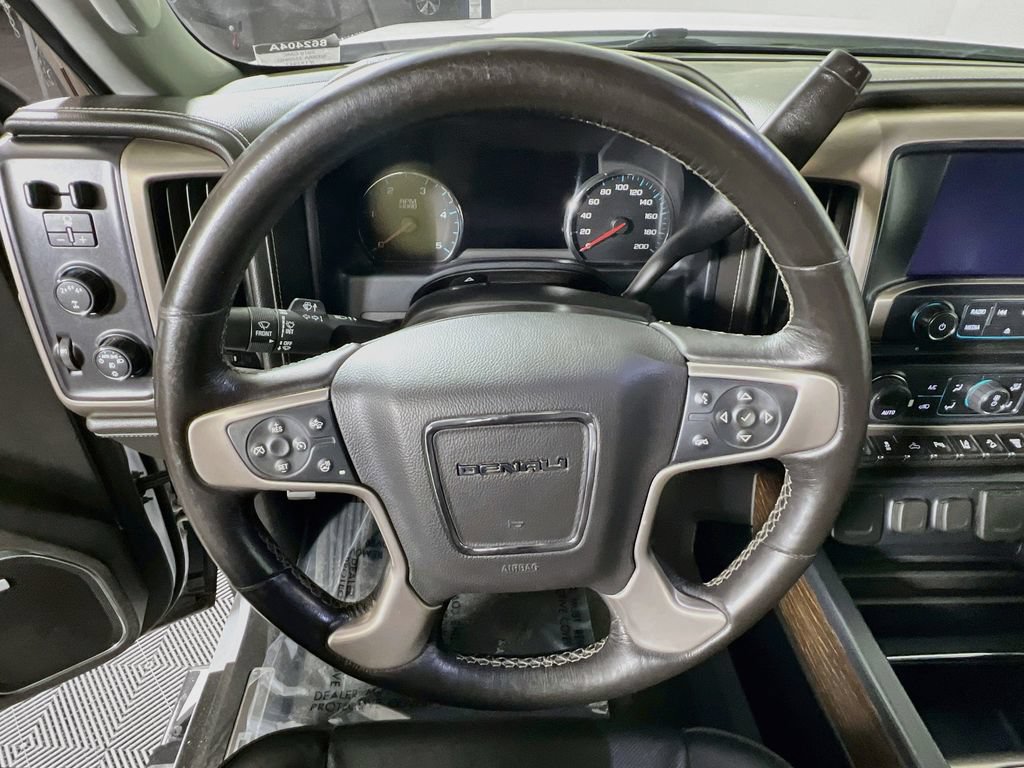 Used 2018 GMC Sierra 2500 Denali AWD/4WD image 10