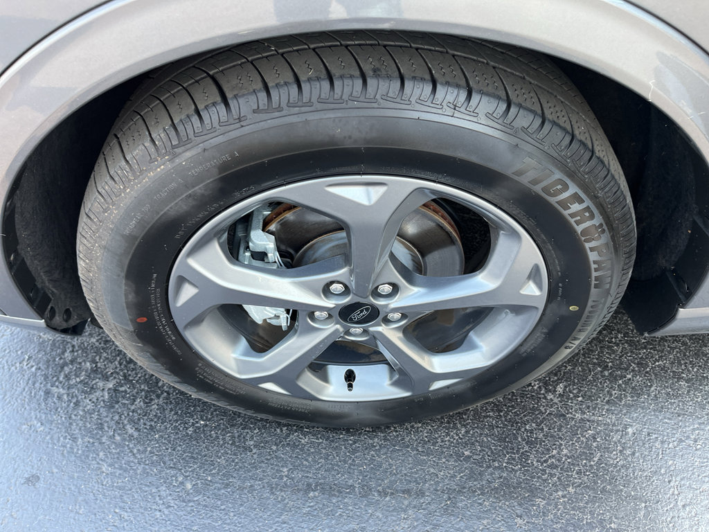 Used 2023 Ford Escape ST-Line image 45