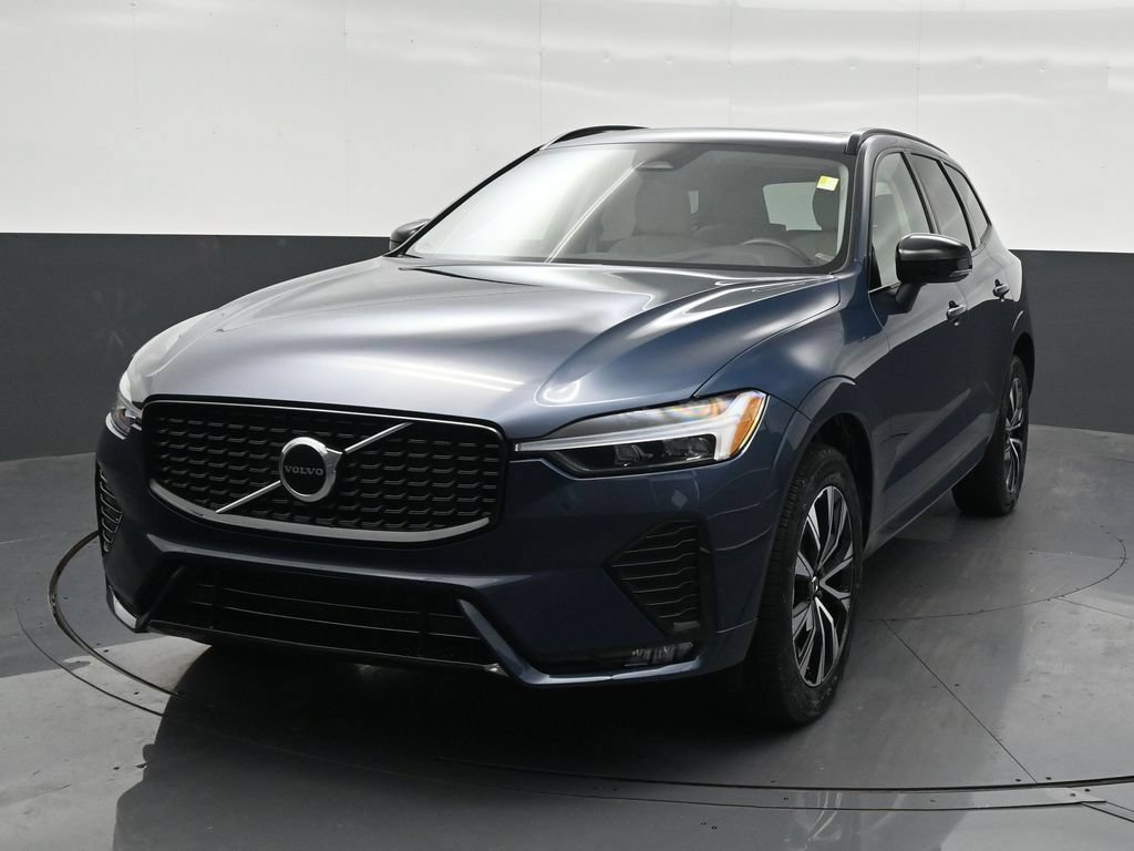 Certified 2024 Volvo XC60 B5 Core AWD/4WD image 9