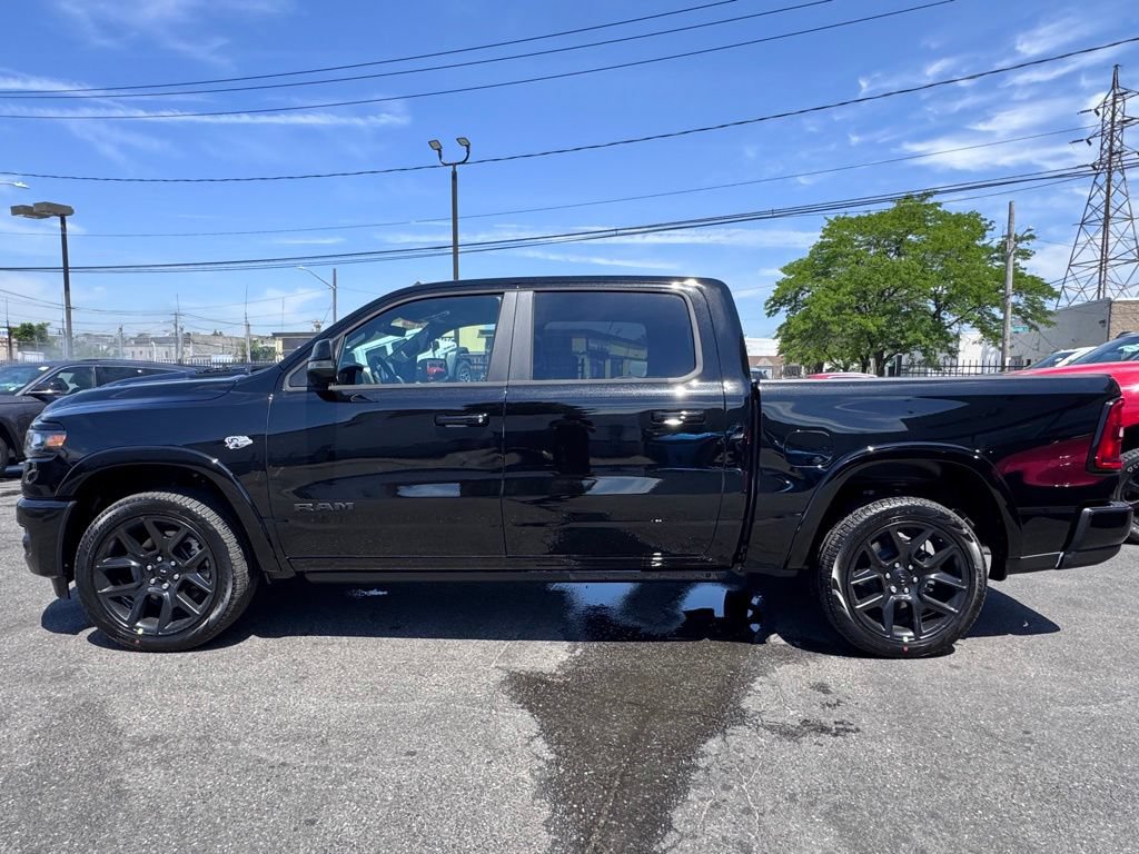 New 2026 RAM 1500 Laramie AWD/4WD image 4