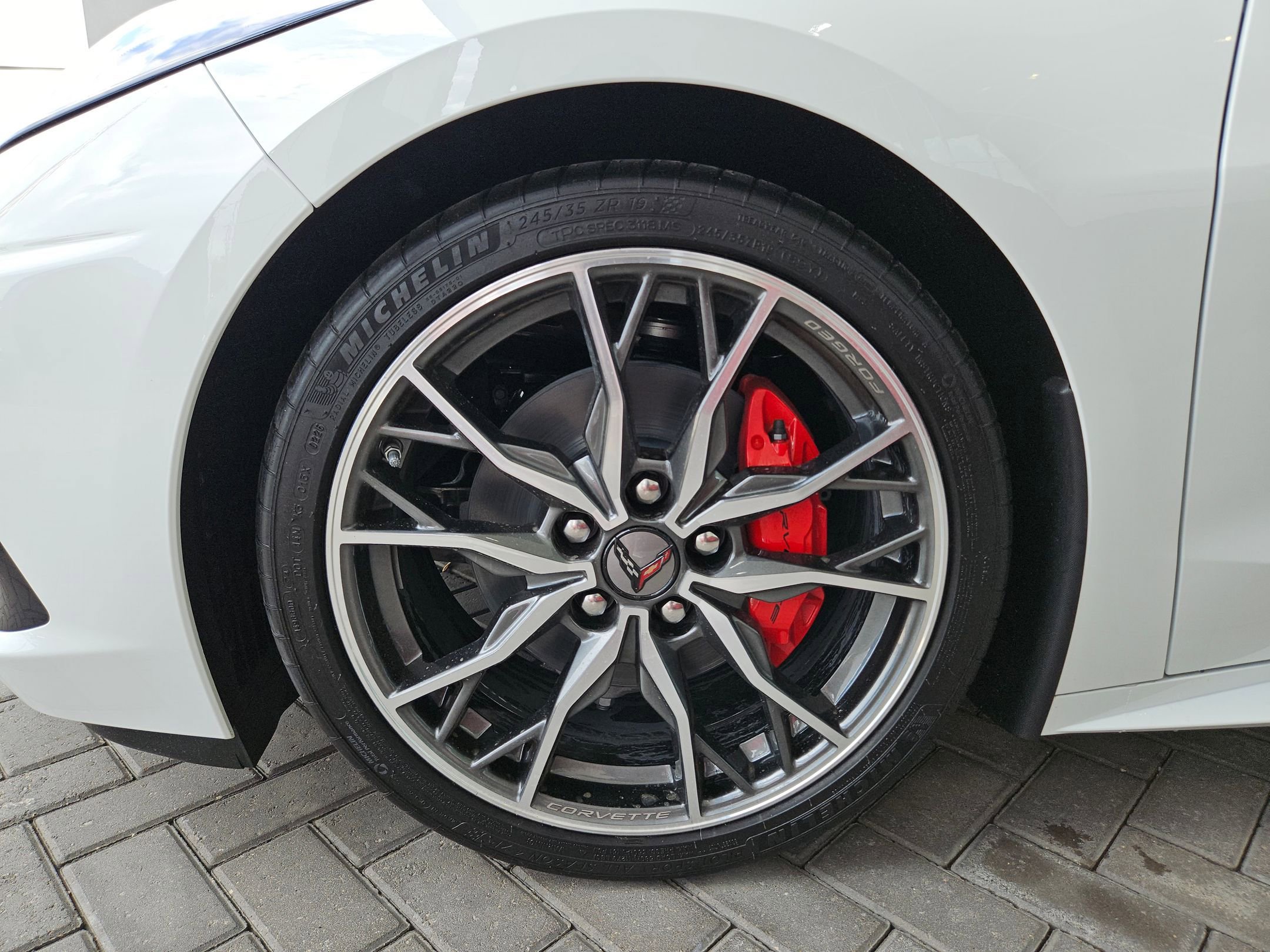 New 2026 Chevrolet Corvette Stingray Preferred Conv w/ 2LT RWD image 22