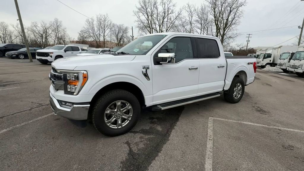 Used 2023 Ford F150 Lariat w/ Trailer Tow Package image 4