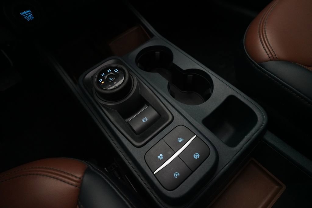 Used 2022 Ford Maverick Lariat w/ Equipment Group 500A Standard image 16