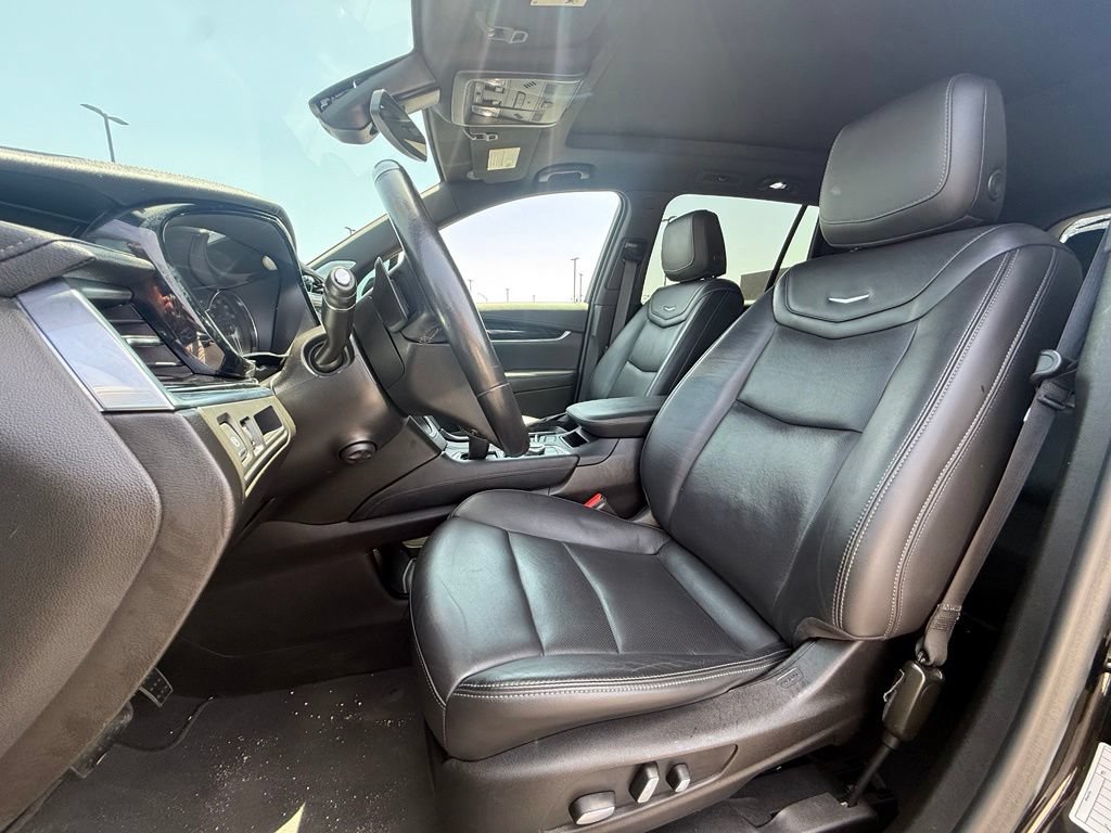 Used 2023 Cadillac XT6 Premium Luxury AWD/4WD image 22