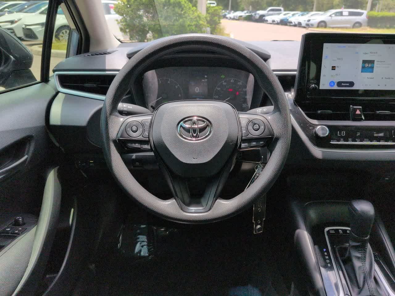 Certified 2025 Toyota Corolla LE FWD image 15