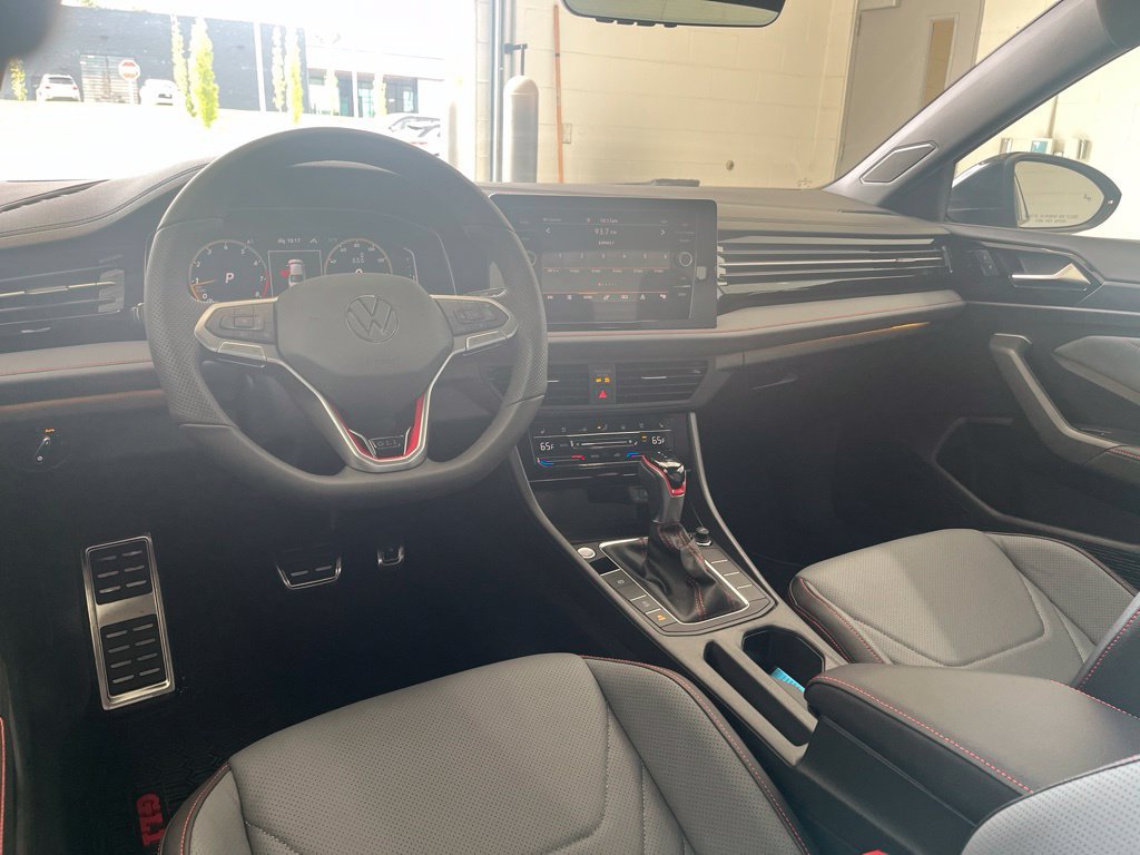 New 2027 Volkswagen Jetta GLI Autobahn FWD image 17