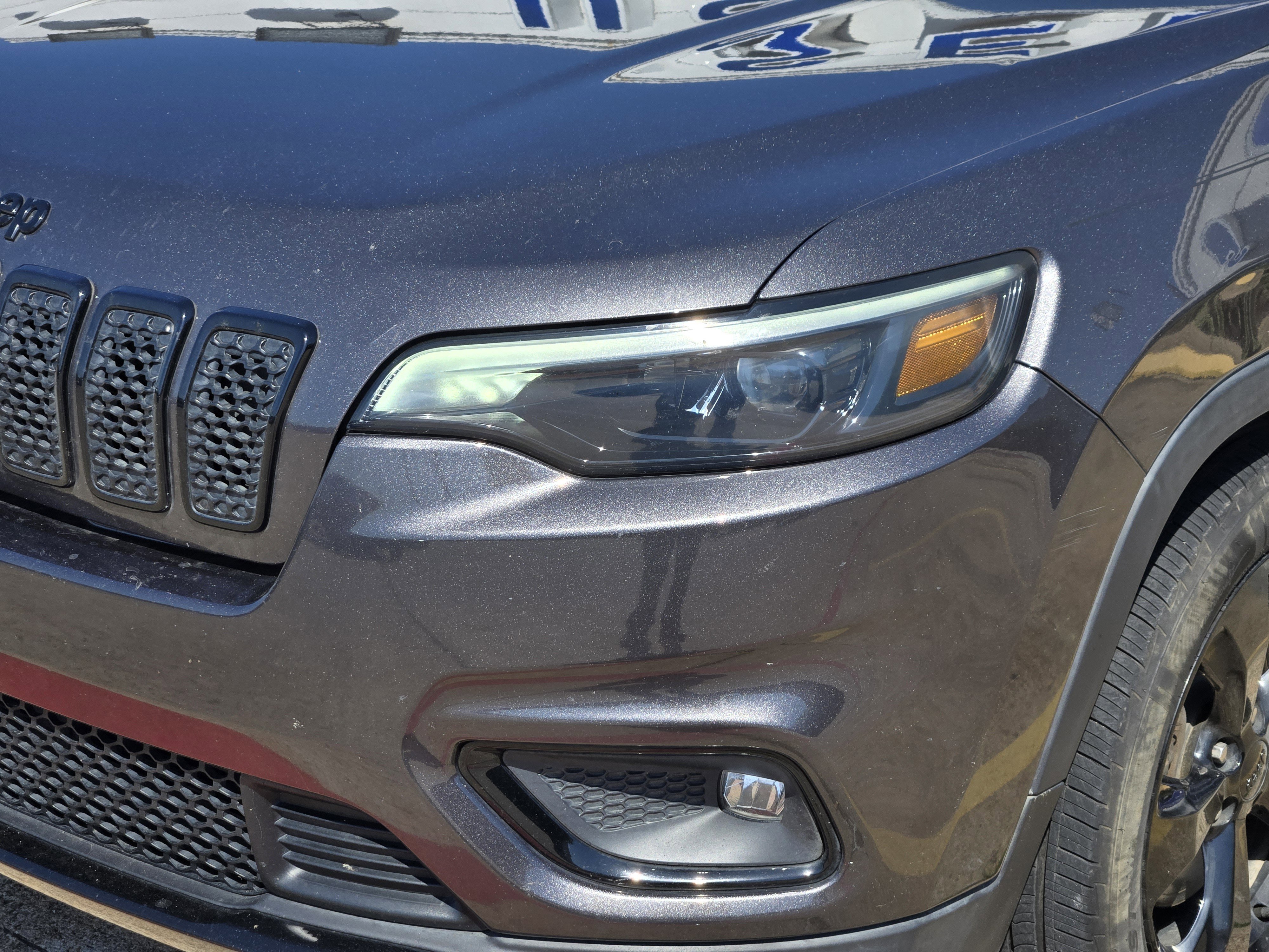 Used 2020 Jeep Cherokee Latitude Plus FWD image 6