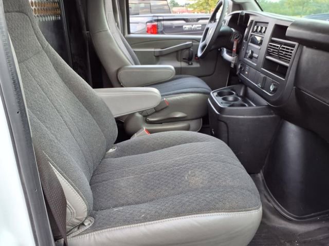 Used 2023 Chevrolet Express 2500 w/ Driver Convenience Package image 9