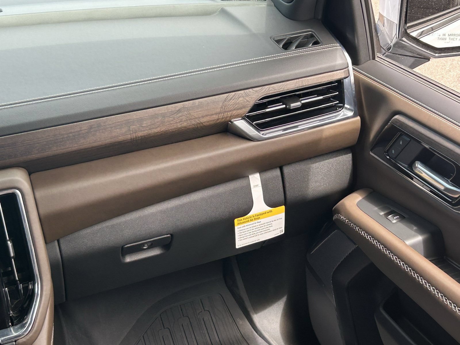 Certified 2026 GMC Yukon Denali Ultimate AWD/4WD image 20
