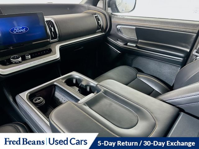 Used 2025 Ford Expedition Tremor AWD/4WD image 27