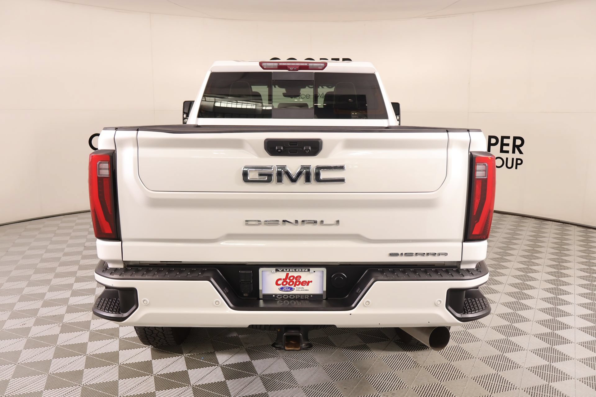 Used 2024 GMC Sierra 2500 Denali Ultimate AWD/4WD image 23