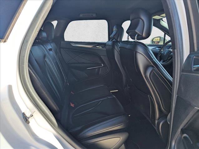 Used 2019 Lincoln MKC Premiere image 18