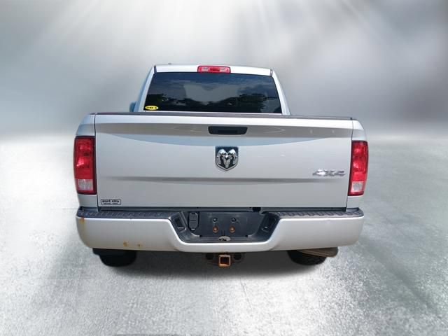 Used 2019 RAM 1500 Express w/ Express Value Package AWD/4WD image 4