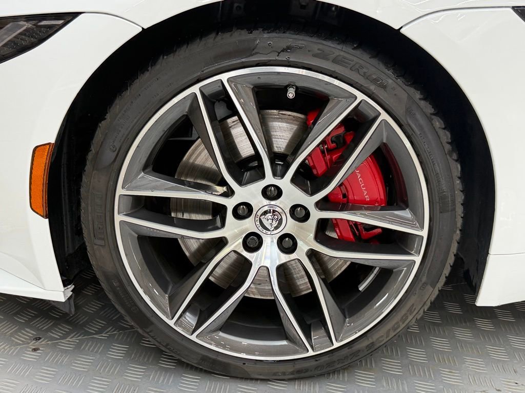 Used 2024 Jaguar F-TYPE R-Dynamic image 13