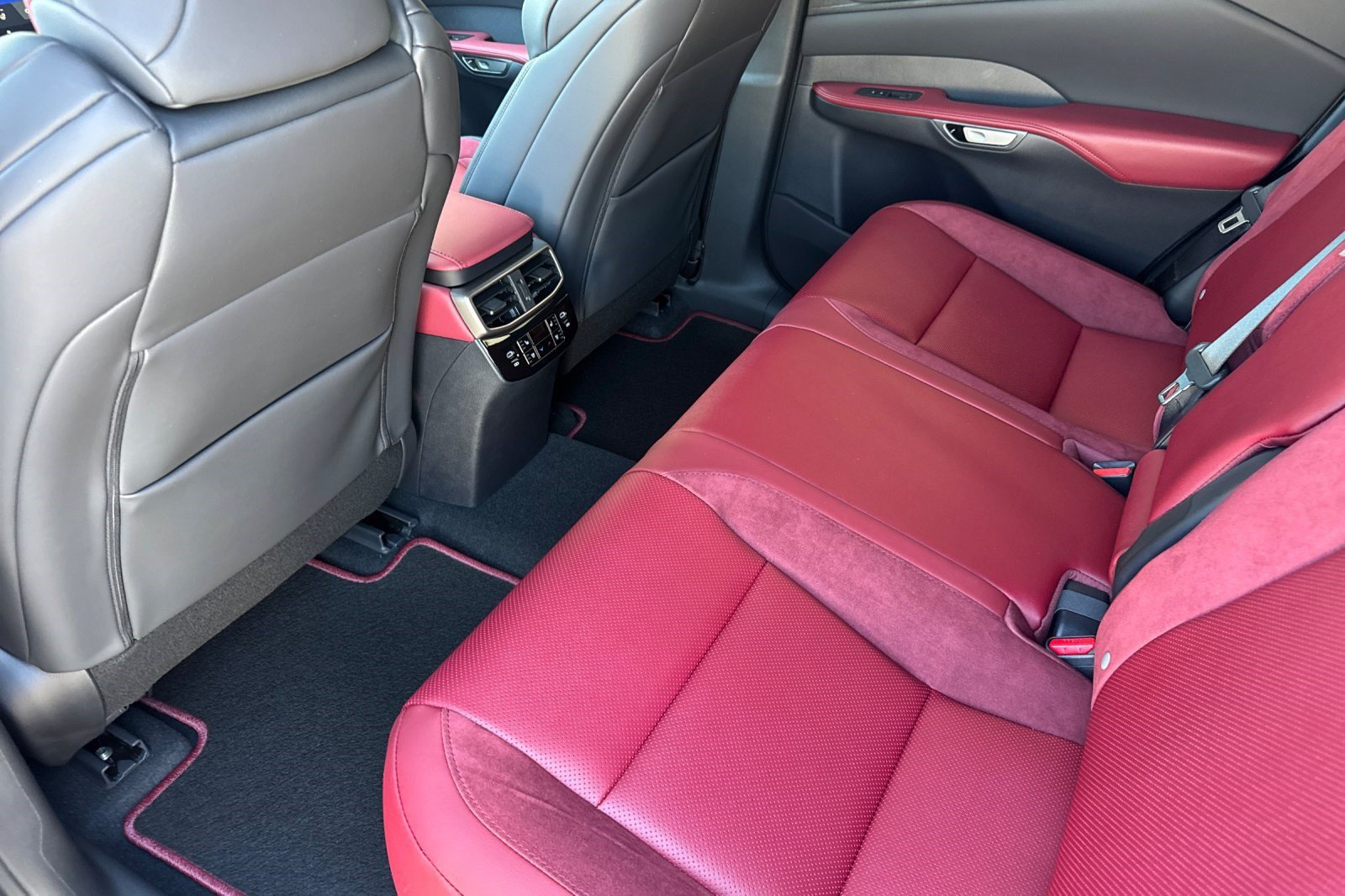 New 2026 Lexus RX 500h F Sport w/ Convenience Package AWD/4WD image 23