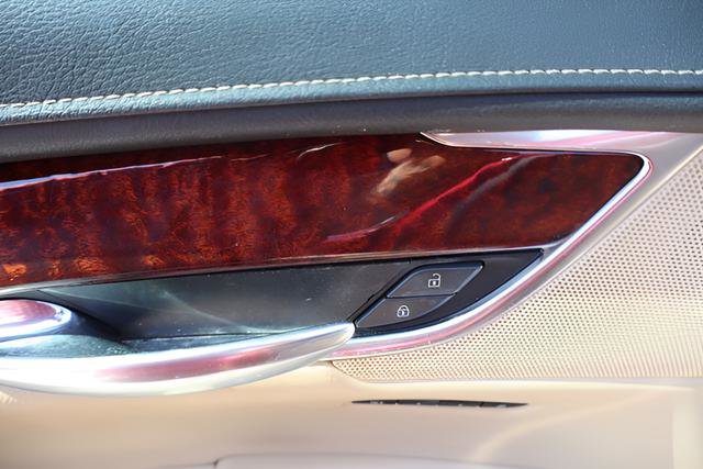 Used 2019 Cadillac XT5 Luxury image 12