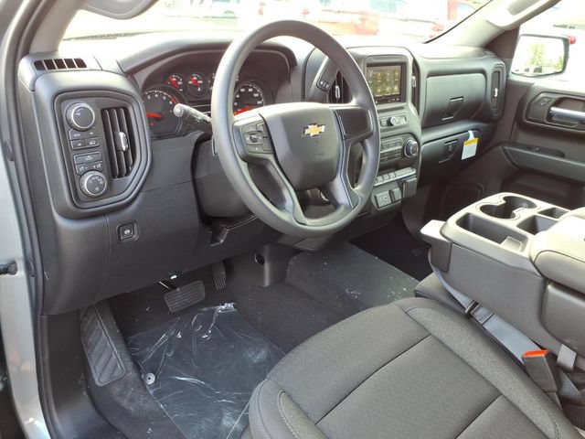 New 2026 Chevrolet Silverado 1500 Custom w/ Turbomax Blackout Package AWD/4WD image 5