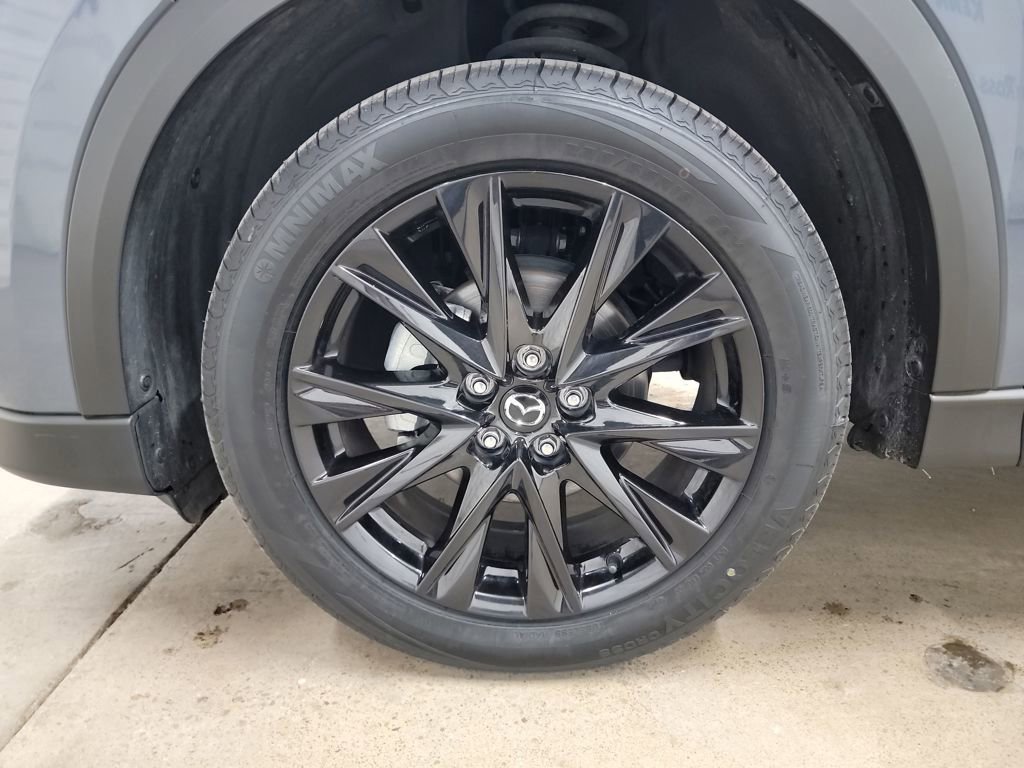 Certified 2024 MAZDA CX-5 Carbon Edition image 17