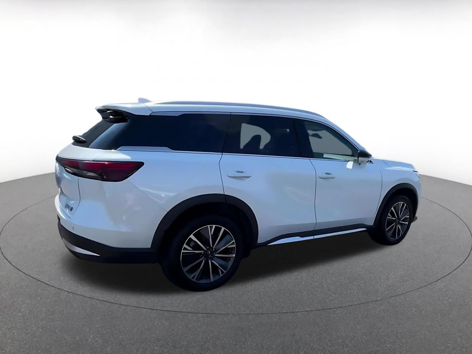 Used 2026 INFINITI QX60 Luxe AWD/4WD image 14