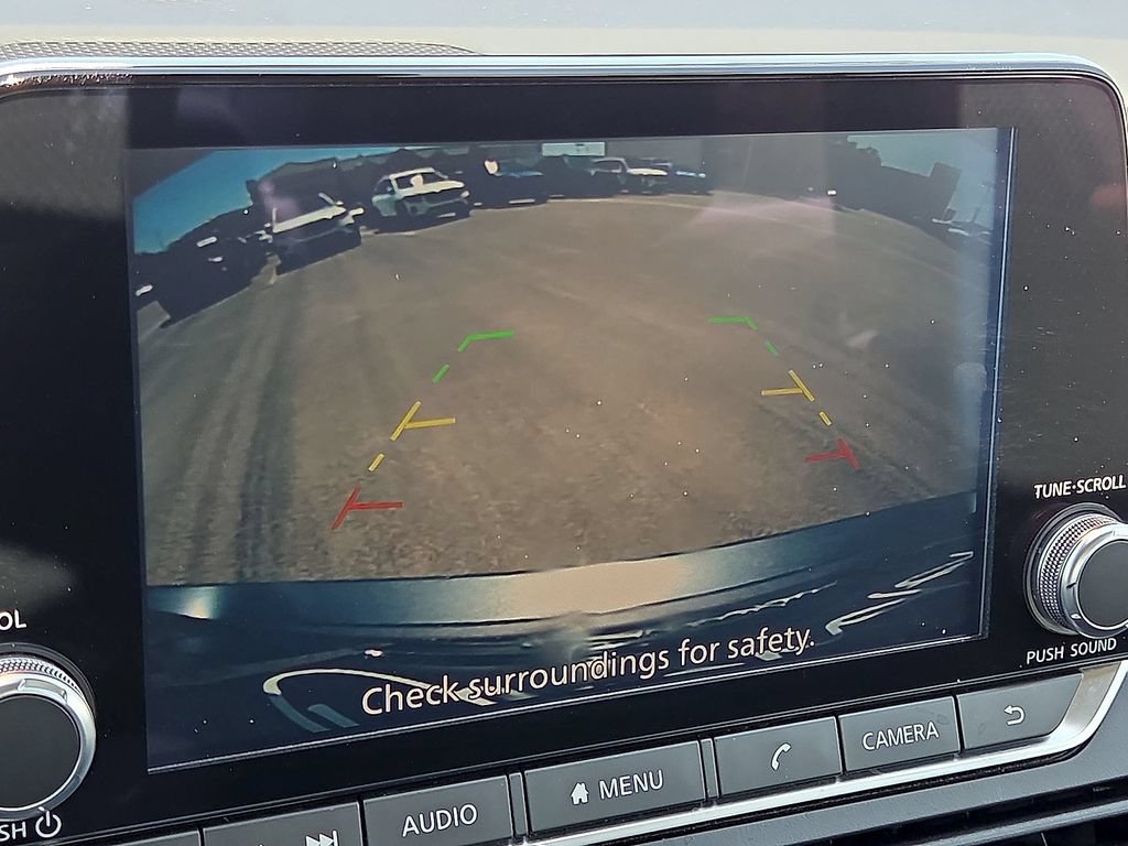 Used 2025 Nissan Altima 2.5 SV FWD image 18