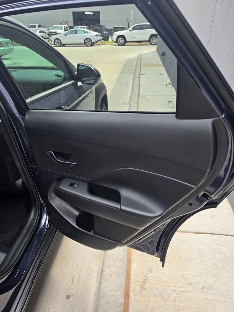 New 2026 Hyundai Kona SEL Premium FWD image 13