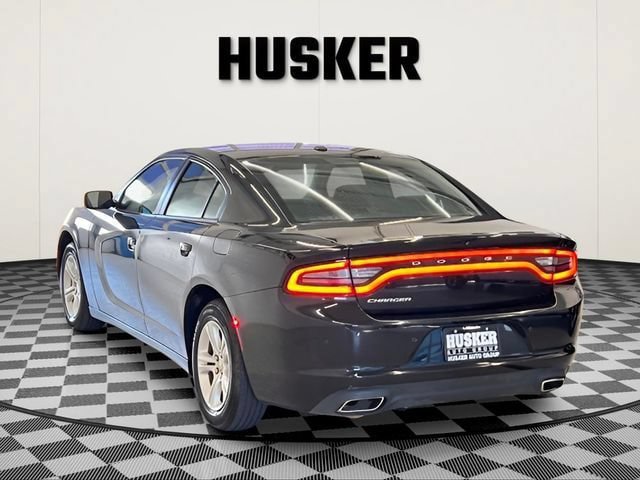 Used 2022 Dodge Charger SXT RWD image 13