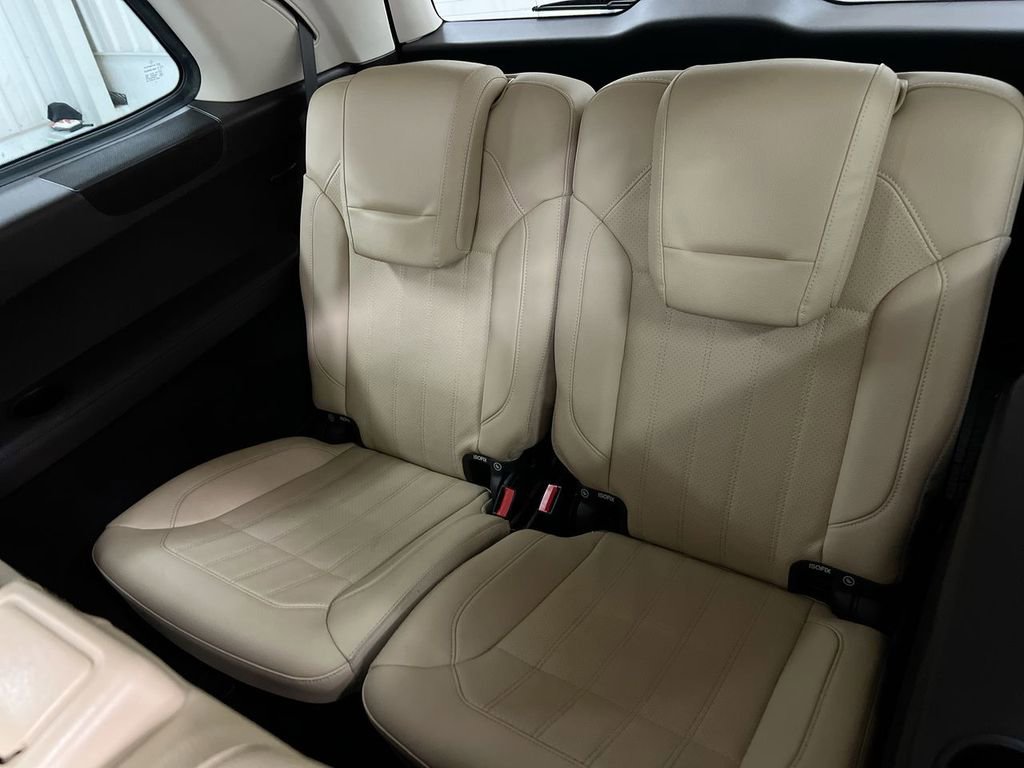 Used 2017 Mercedes-Benz GLS 450 4MATIC image 30