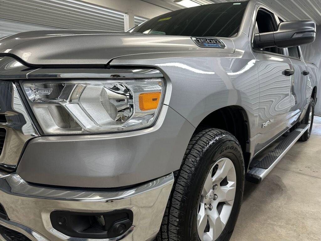 Used 2024 RAM 1500 Big Horn AWD/4WD image 31