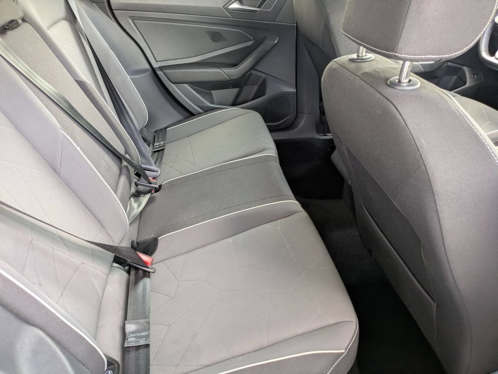 Used 2025 Volkswagen Jetta Sport FWD image 29