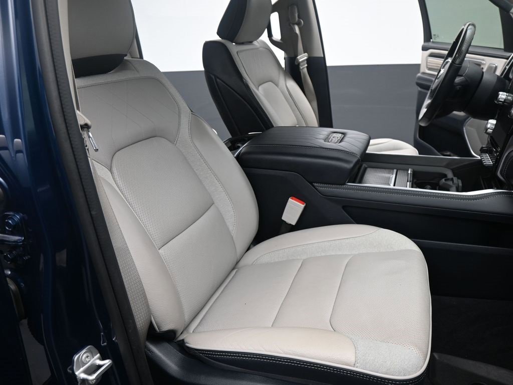 Used 2022 RAM 1500 Limited image 2